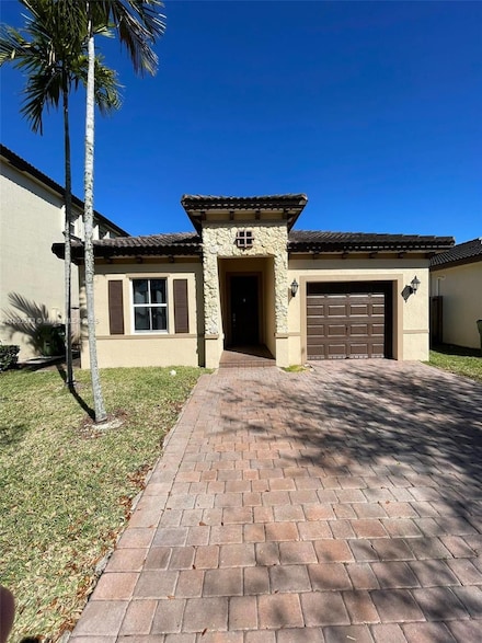 2401 NE 4th St, Homestead, FL 33033