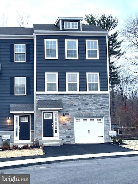 101 Bell Ct, East Rockhill Township, PA 18960