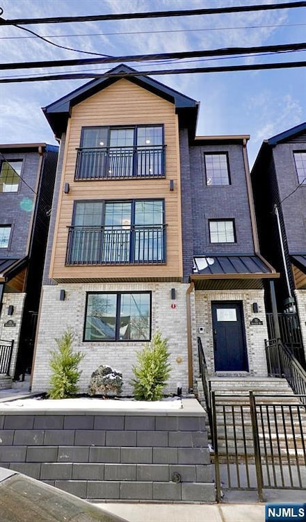 73 Stuyvesant Ave Unit 2, Newark, NJ 07106