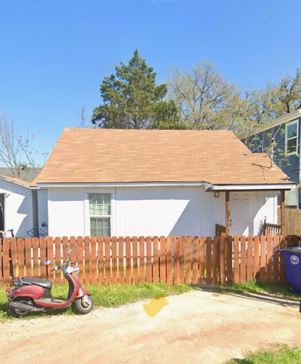 1189 Oakgrove Ave, Austin, TX 78702
