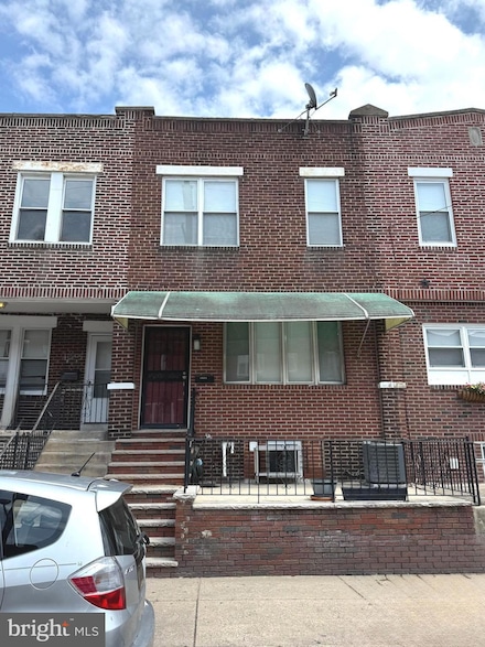 1611 S 28th St, Philadelphia, PA 19145