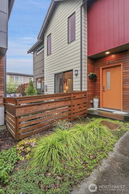 1546 NW 61st St, Seattle, WA 98107