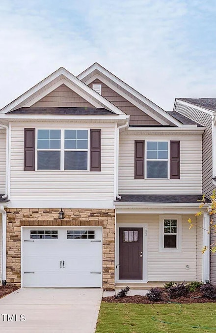 133 Fairwinds Dr, Lillington, NC 27546