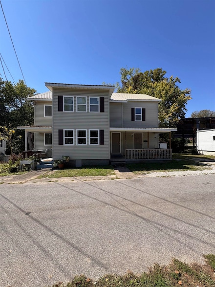 524 27th St W, Huntington, WV 25704