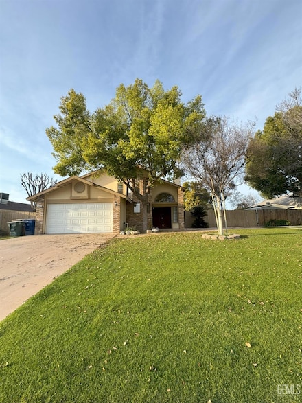 14004 San Lazaro Ave, Bakersfield, CA 93314