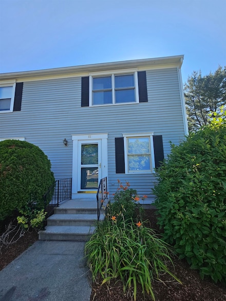88 Cadogan Way Unit UFF303, Nashua, NH 03062