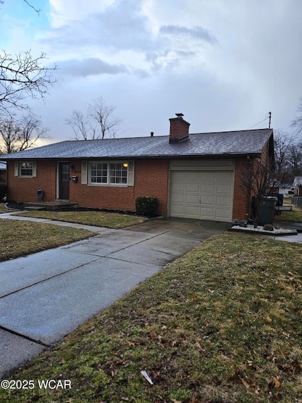 930 N Dale Dr, Lima, OH 45805