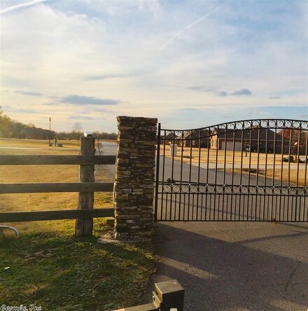 49 Planters Row, Scott, AR 72142