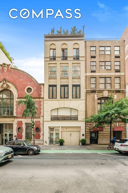 124 E 13th St Unit 3, New York, NY 10003