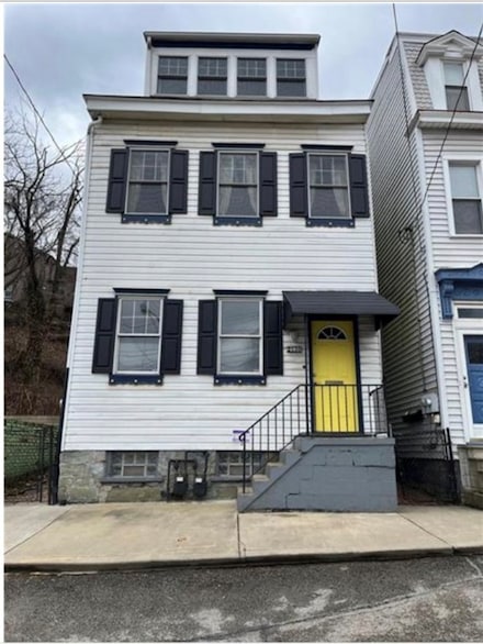 2530 Josephine St, Pittsburgh, PA 15203