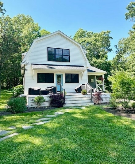 38 Old Stone Church Rd, Little Compton, RI 02837
