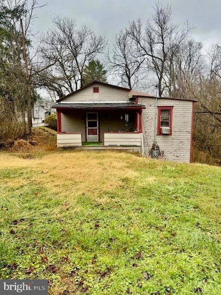 1119 Conaway St, Fairmont, WV 26554