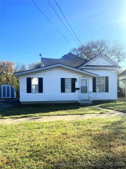 321 S Maple St, Sapulpa, OK 74066