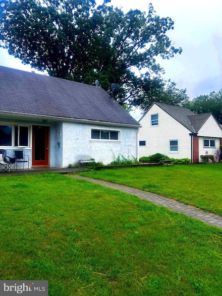 198 Oxford Cir, Norristown, PA 19403