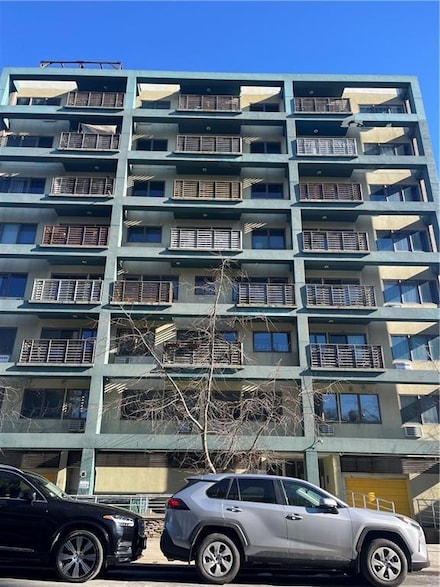 2943 Brighton 4th St Unit 3B, Brooklyn, NY 11235
