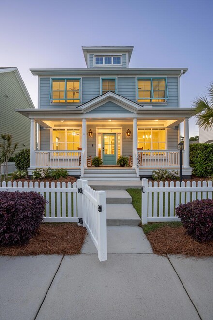 3436 Salterbeck St, Mount Pleasant, SC 29466