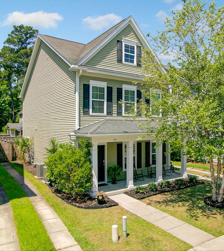 1747 Towne St, Johns Island, SC 29455