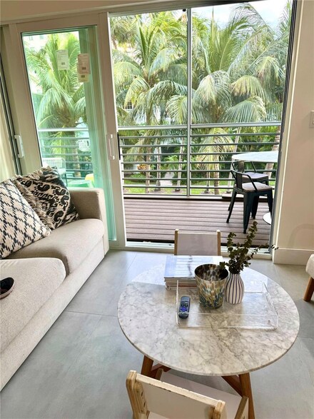 301 Sunrise Dr Unit 3BW, Key Biscayne, FL 33149