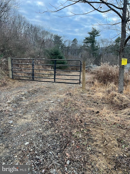 1124 Dormantown Rd, Mc Clure, PA 17841