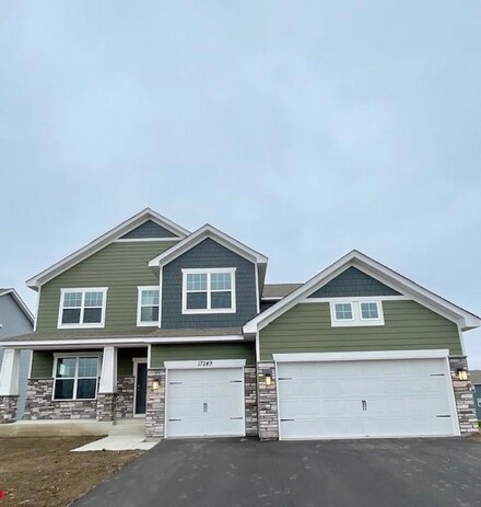 17249 Dimension Ave, Lakeville, MN 55044
