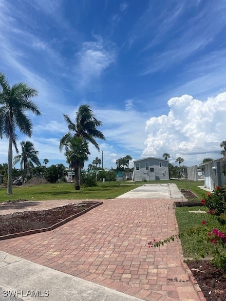 11290 Azalea Ln Unit 22, Fort Myers Beach, FL 33931