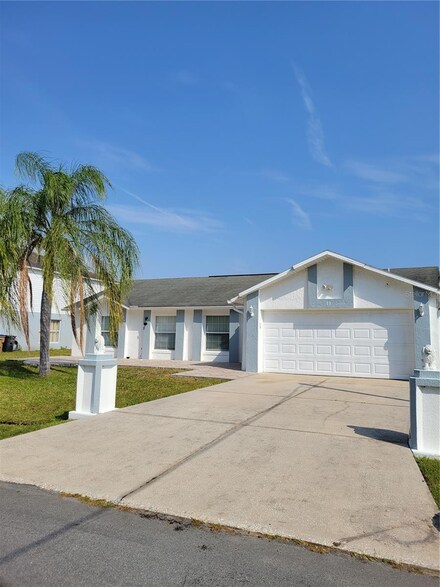 13 Dorset Dr, Kissimmee, FL 34758