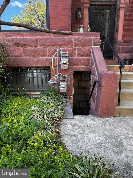 1938 1st St NW, Washington, DC 20001