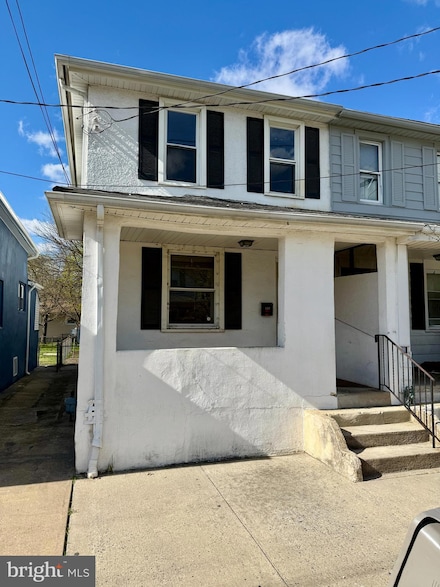 335 W Buck St, Paulsboro, NJ 08066