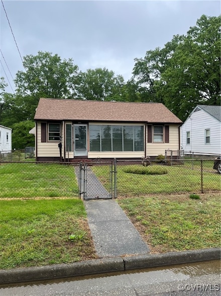 314 Wright Ave, Colonial Heights, VA 23834