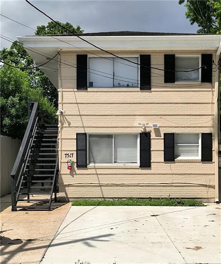 7517 Benjamin St, New Orleans, LA 70118