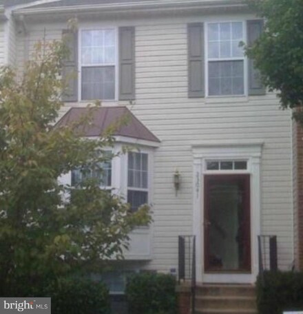 23041 Potomac Hill Square, Sterling, VA 20166