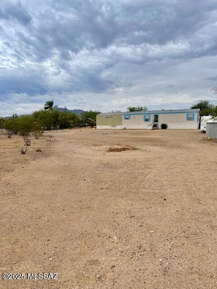 10655 W Anthony Dr, Tucson, AZ 85743