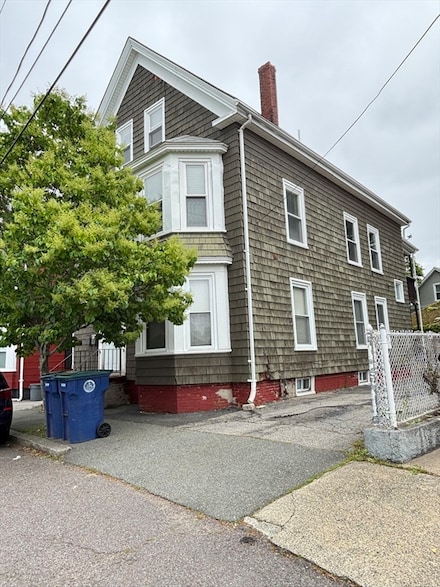 9 Cushing St Unit 2, Salem, MA 01970