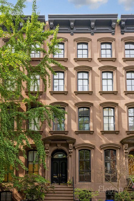 40 W 12th St Unit 1, New York, NY 10011