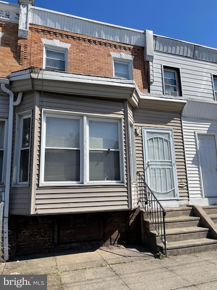 2109 S 66th St, Philadelphia, PA 19142