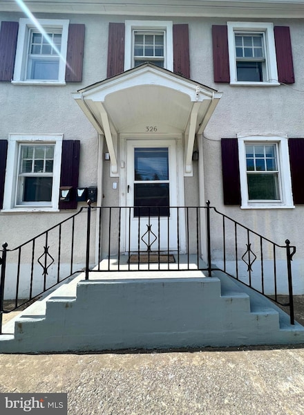 326 E Liberty St Unit 1, Charles Town, WV 25414