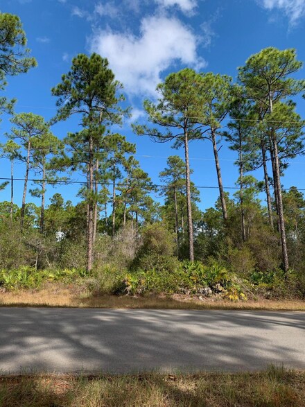 9/66 Redfield St, Navarre, FL 32566