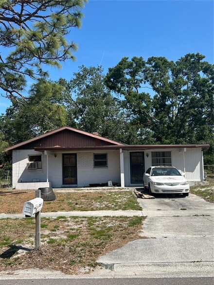 7097 Delta Way, Clearwater, FL 33764