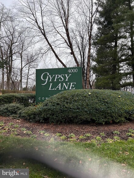 4000 Gypsy Ln Unit 729G2, Philadelphia, PA 19129