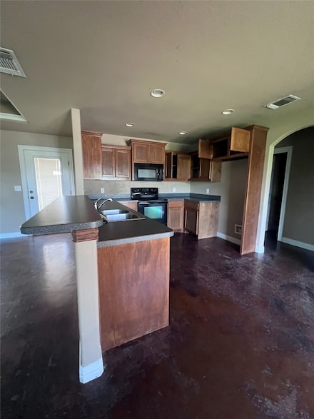355 Lee St, Weatherford, TX 76088
