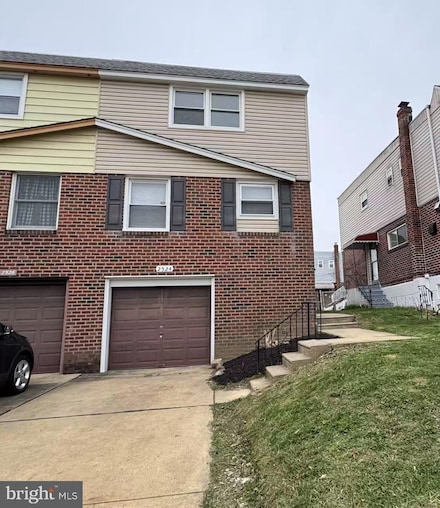 2524 Maxwell St, Philadelphia, PA 19152