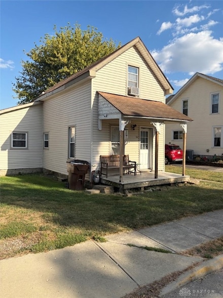 408 N Main St, West Manchester, OH 45382