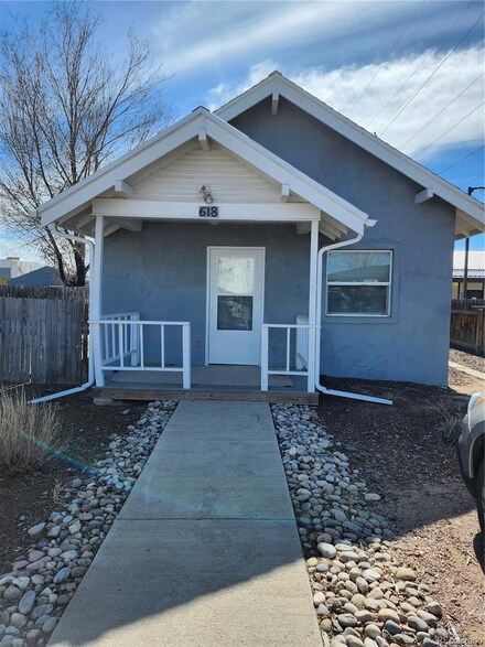 618 27th Street Rd, Greeley, CO 80631