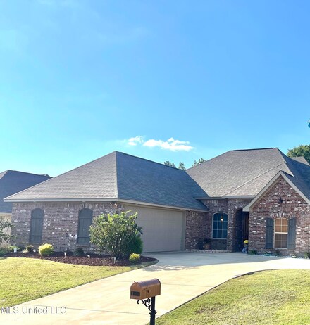133 Coventry Ln, Brandon, MS 39042