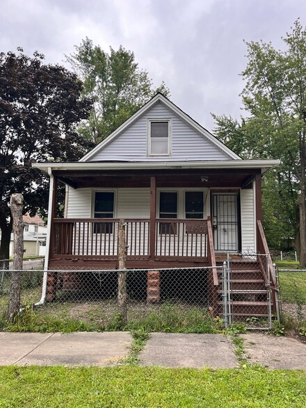 11601 S Yale Ave, Chicago, IL 60628