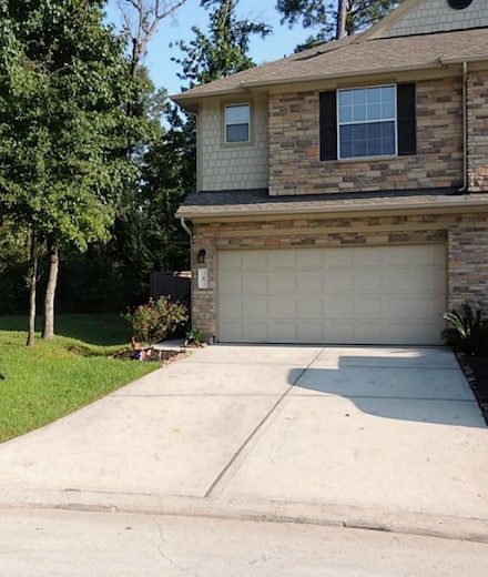 3 Whitekirk Place, Magnolia, TX 77354