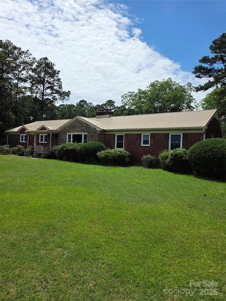 4298 N Carolina 41, Fairmont, NC 28340