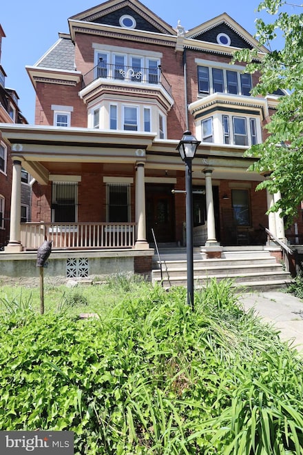 4505 Chester Ave, Philadelphia, PA 19143