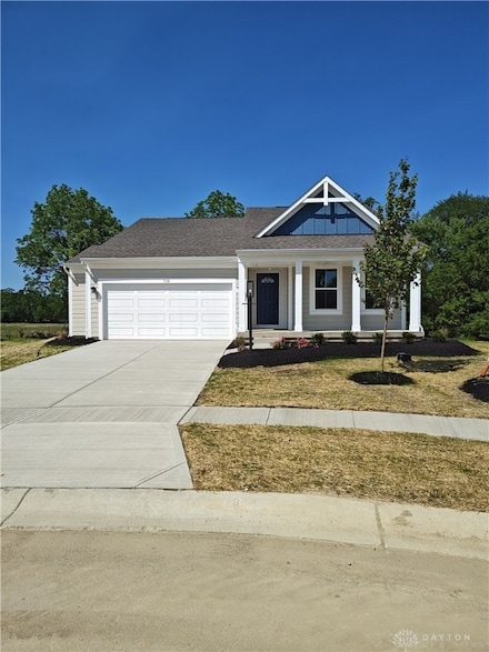 510 Iris Dr, Yellow Springs Vlg, OH 45387