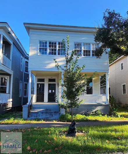 826 E Duffy St, Savannah, GA 31401